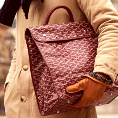 芸能人も愛用しているGOYARD(ゴヤール)おすすめアイテムをご紹介！ アイキャッチ画像