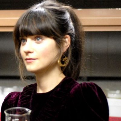 【ズーイー・デシャネル】ってどんな女優？注目のかわいいファッションをチェック！ アイキャッチ画像