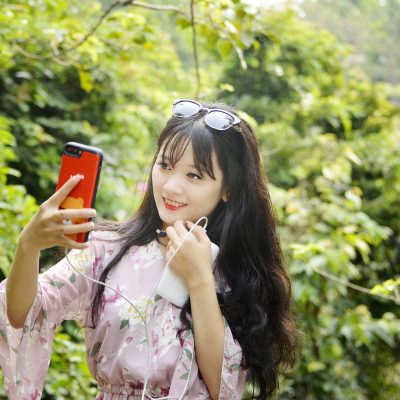 マッチングアプリは写真が重要♡プロフィール写真の撮り方＆選び方を徹底解説！ アイキャッチ画像