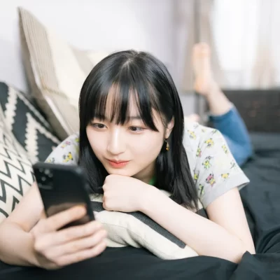好きな人とLINEで盛り上がる話題＆やり取りを長く続けるためのコツを公開♡ アイキャッチ画像