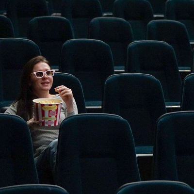 【韓国映画編】コメディ映画おすすめ15選！爆笑したい人必見！ アイキャッチ画像