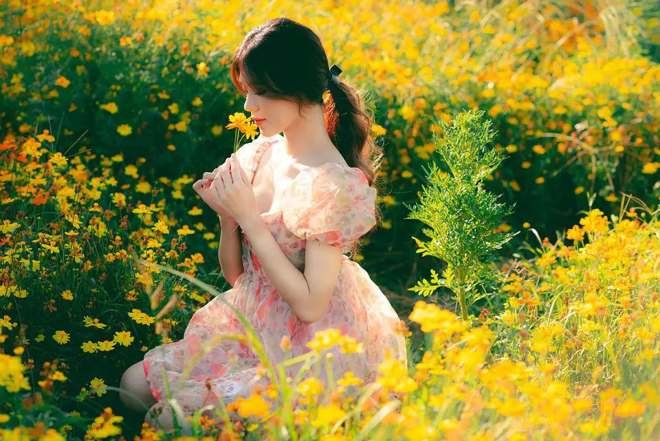 夢占い 知らない女性が出てくる夢にはどんな意味がある Sorte Plus ソルテプラス レディースファッションメディア