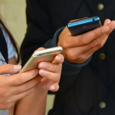 付き合ってないのに毎日LINEが続く！これって脈あり？心理を解説！ アイキャッチ画像