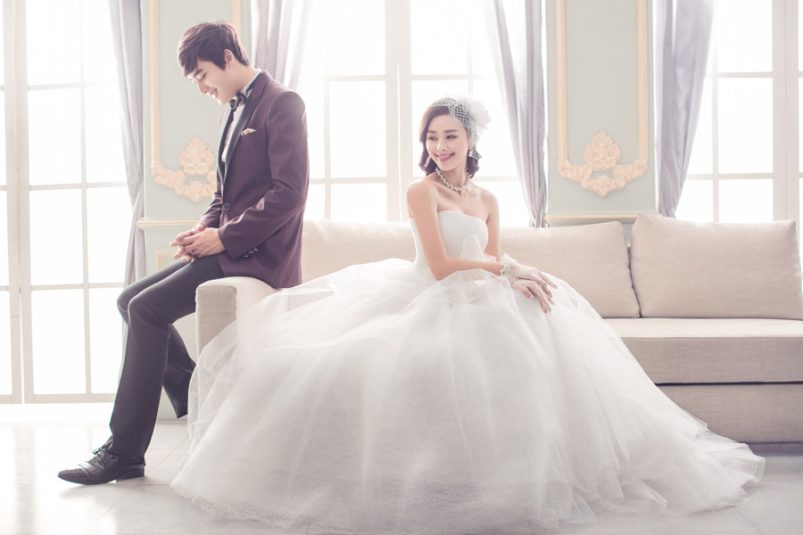 【夢占い】結婚式の夢にはどんな意味がある？シチュエーション別に徹底解説！ アイキャッチ画像