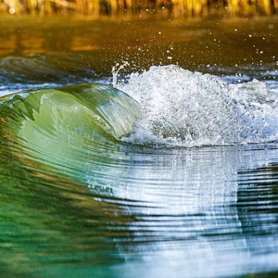 【夢占い】洪水の夢にはどんな意味がある？行動・状況別に解説！ アイキャッチ画像