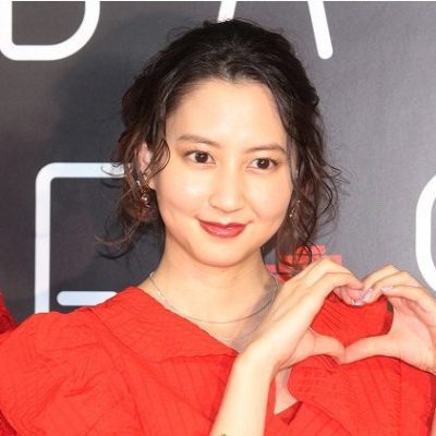 河北麻友子の旦那は元パリコレモデル・松本英渡(HYATO)⁈現在は何してる？ アイキャッチ画像