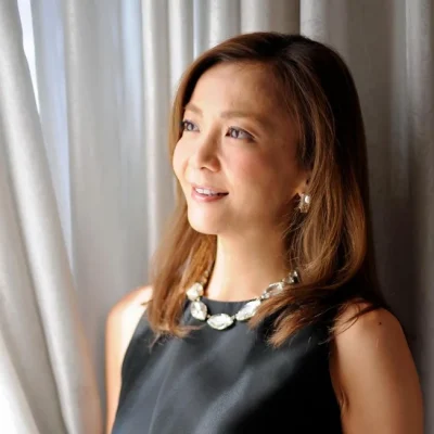 華原朋美の元旦那の年収がすごい?!驚く離婚の真相を徹底調査！ アイキャッチ画像