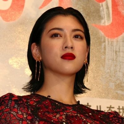 三吉彩花の熱愛の噂を徹底調査！現在の彼氏は誰？ アイキャッチ画像