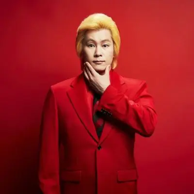 カズレーザーはバイセクシャルを公言！歴代彼女＆彼氏を調査！ アイキャッチ画像